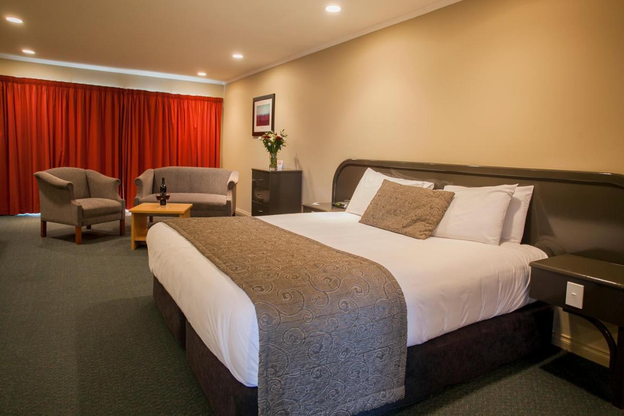 Cornwall Motor Lodge Palmerston North Extérieur photo