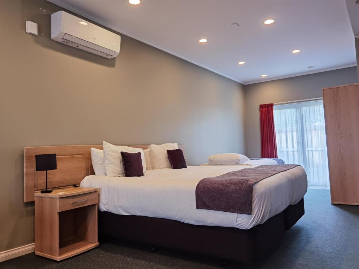 Cornwall Motor Lodge Palmerston North Extérieur photo