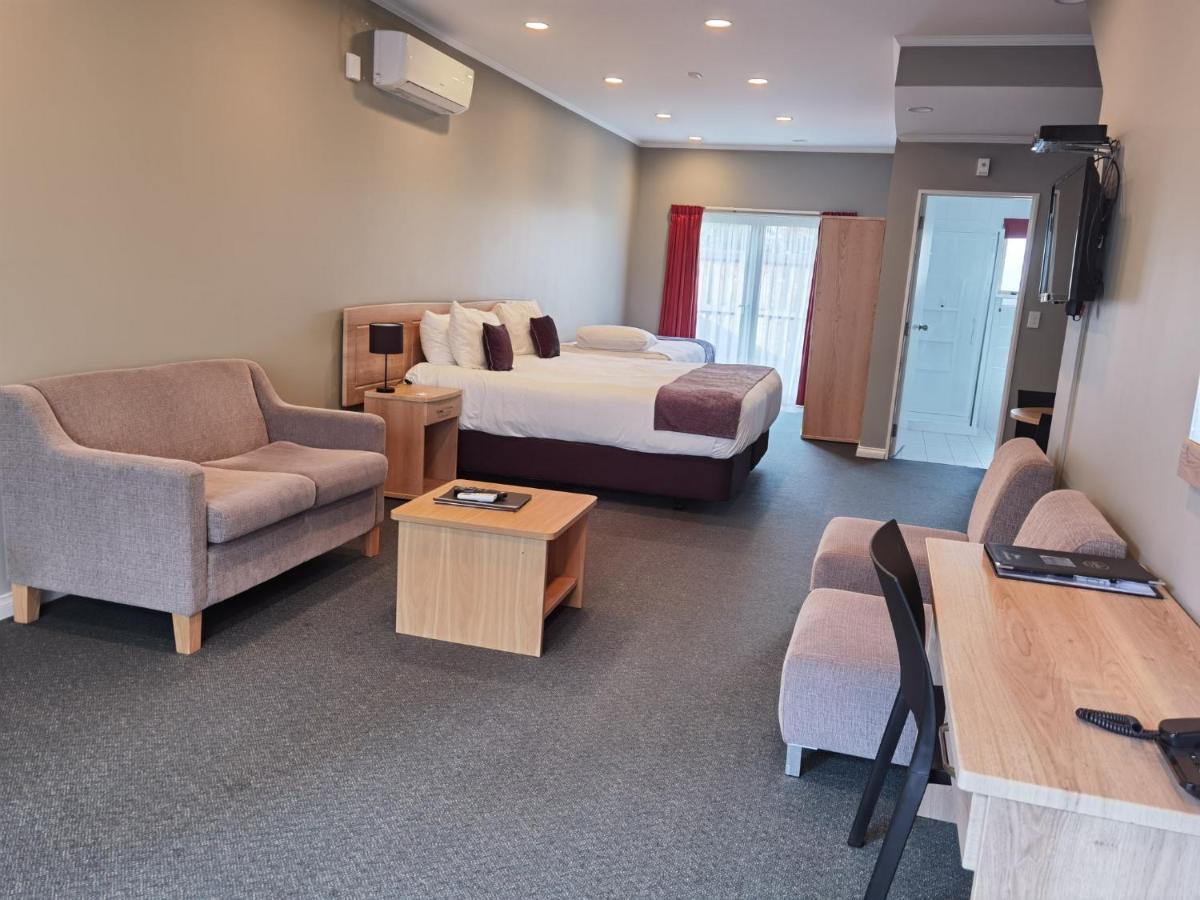 Cornwall Motor Lodge Palmerston North Extérieur photo