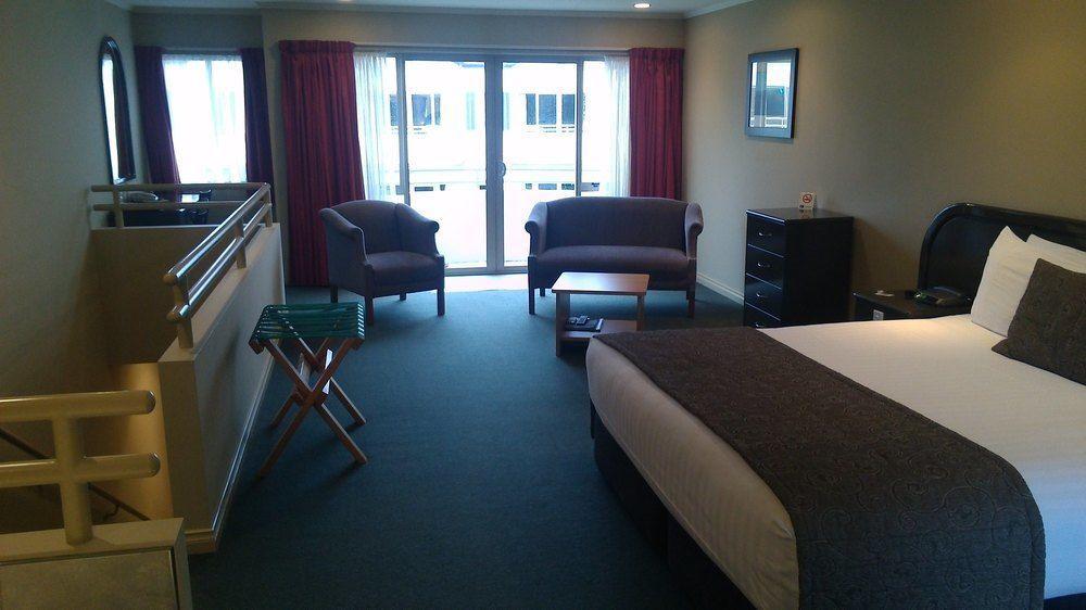 Cornwall Motor Lodge Palmerston North Extérieur photo